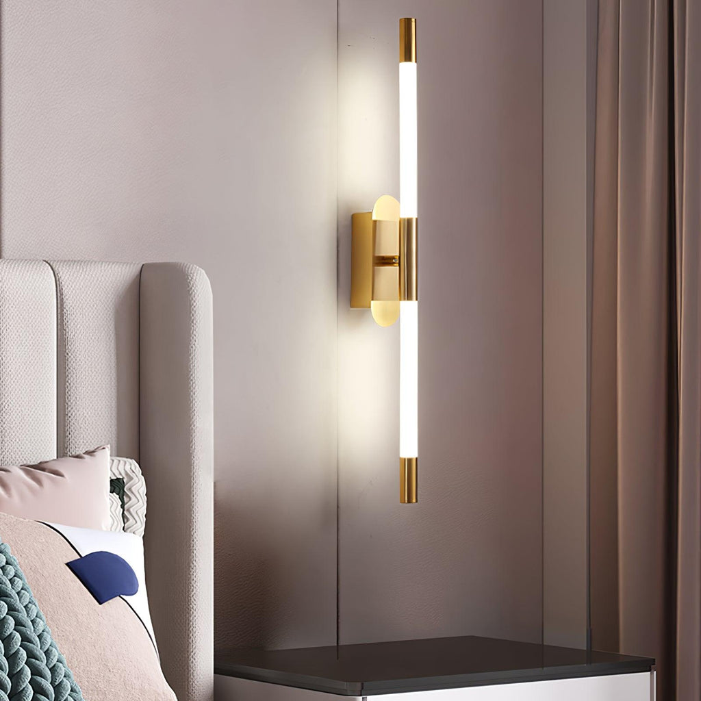 Ulvenwyn Acrylic Wall Light-Moonnatur