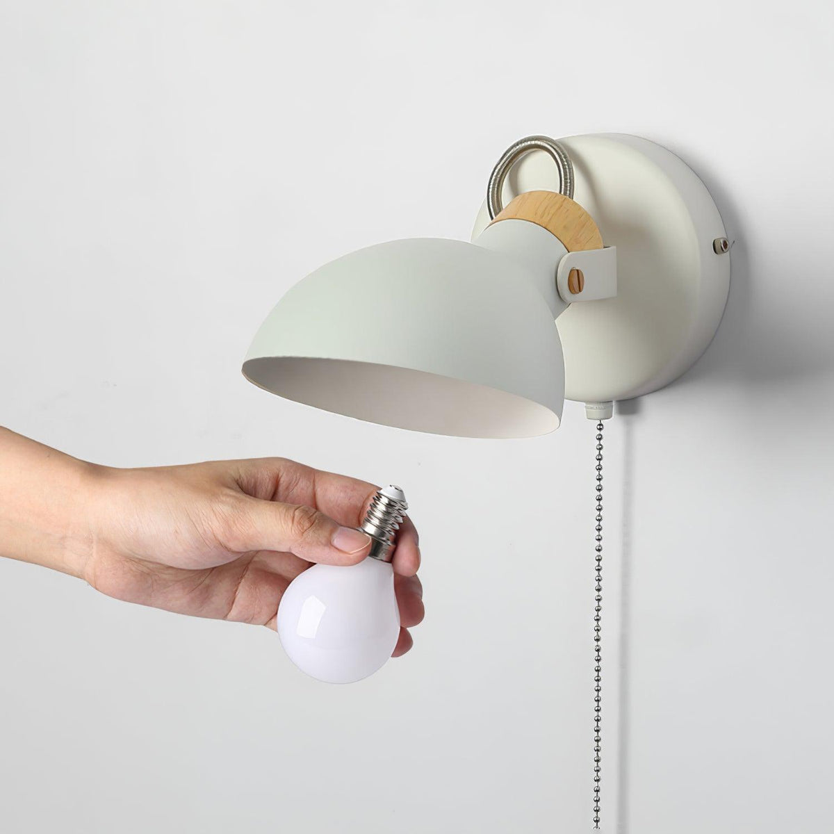 Ovrina Metal Wall Lamp-Moonnatur
