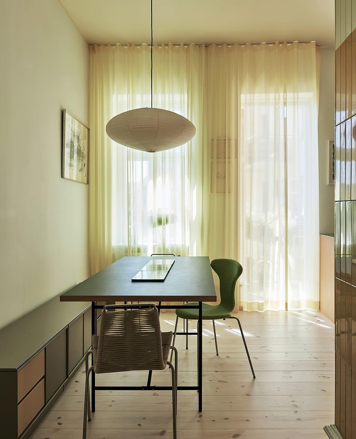 Lavenora Paper Pendant Light-Moonnatur