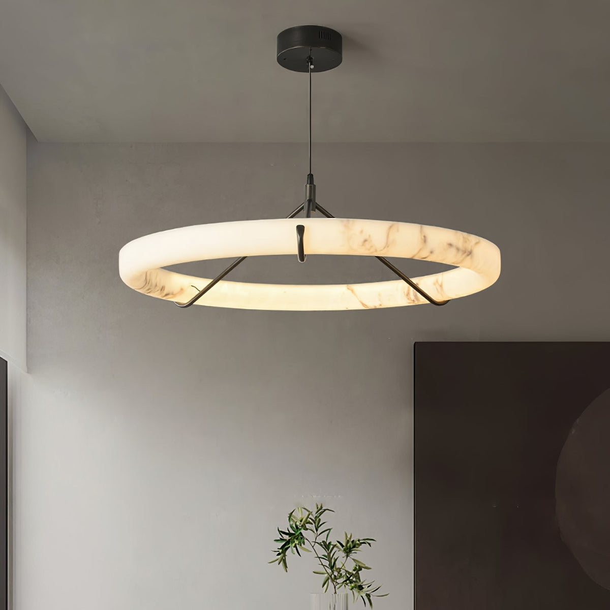 Wilvenmoss Alabaster Chandelier-Moonnatur