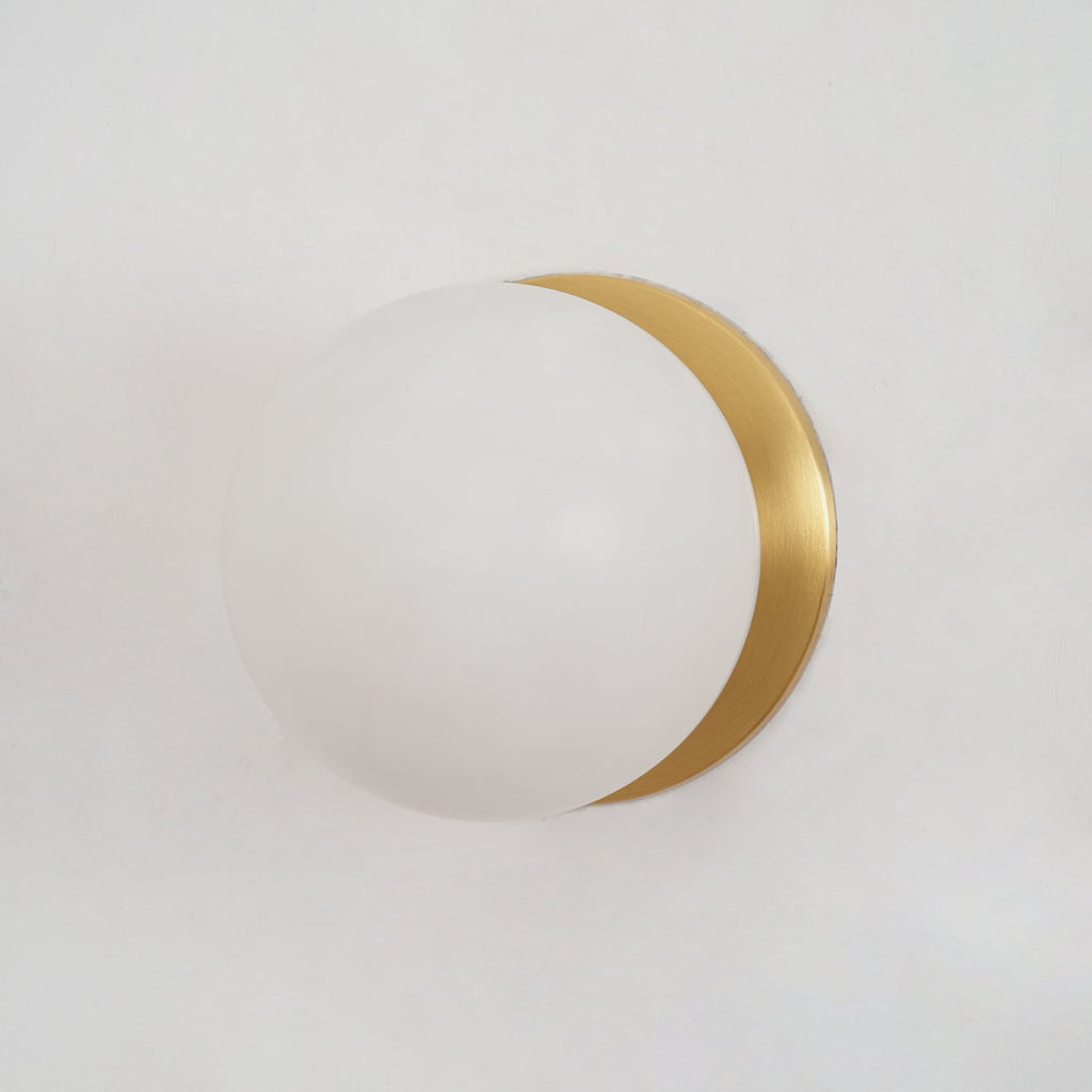 Mardenevia Alabaster Wall Light-Moonnatur