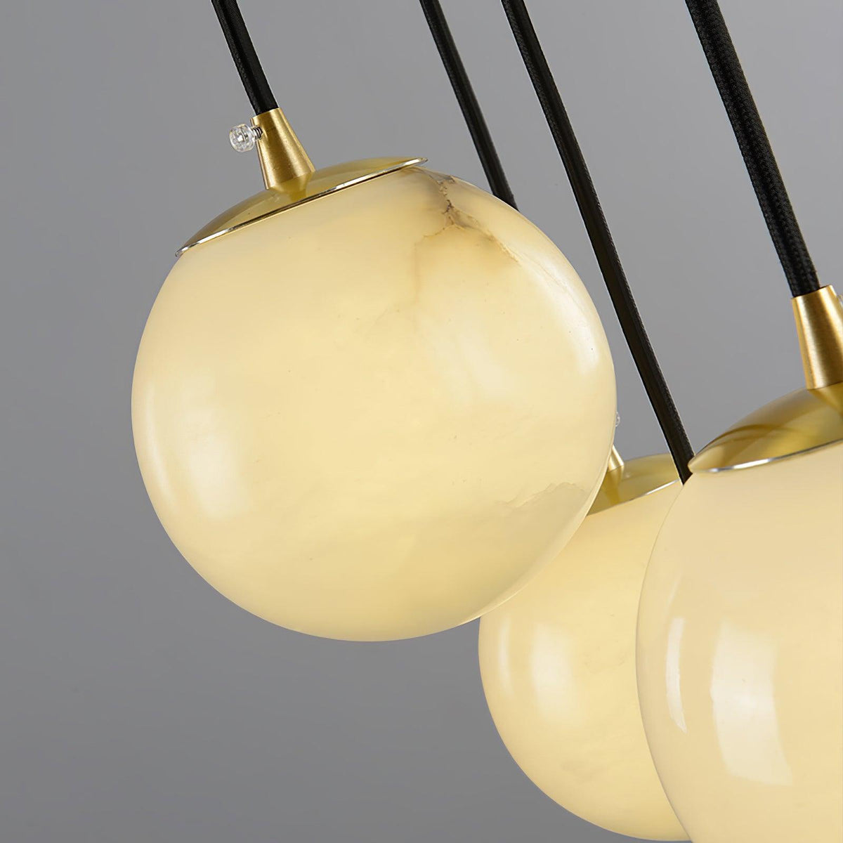 Vardenwood Alabaster Pendant Light-Moonnatur
