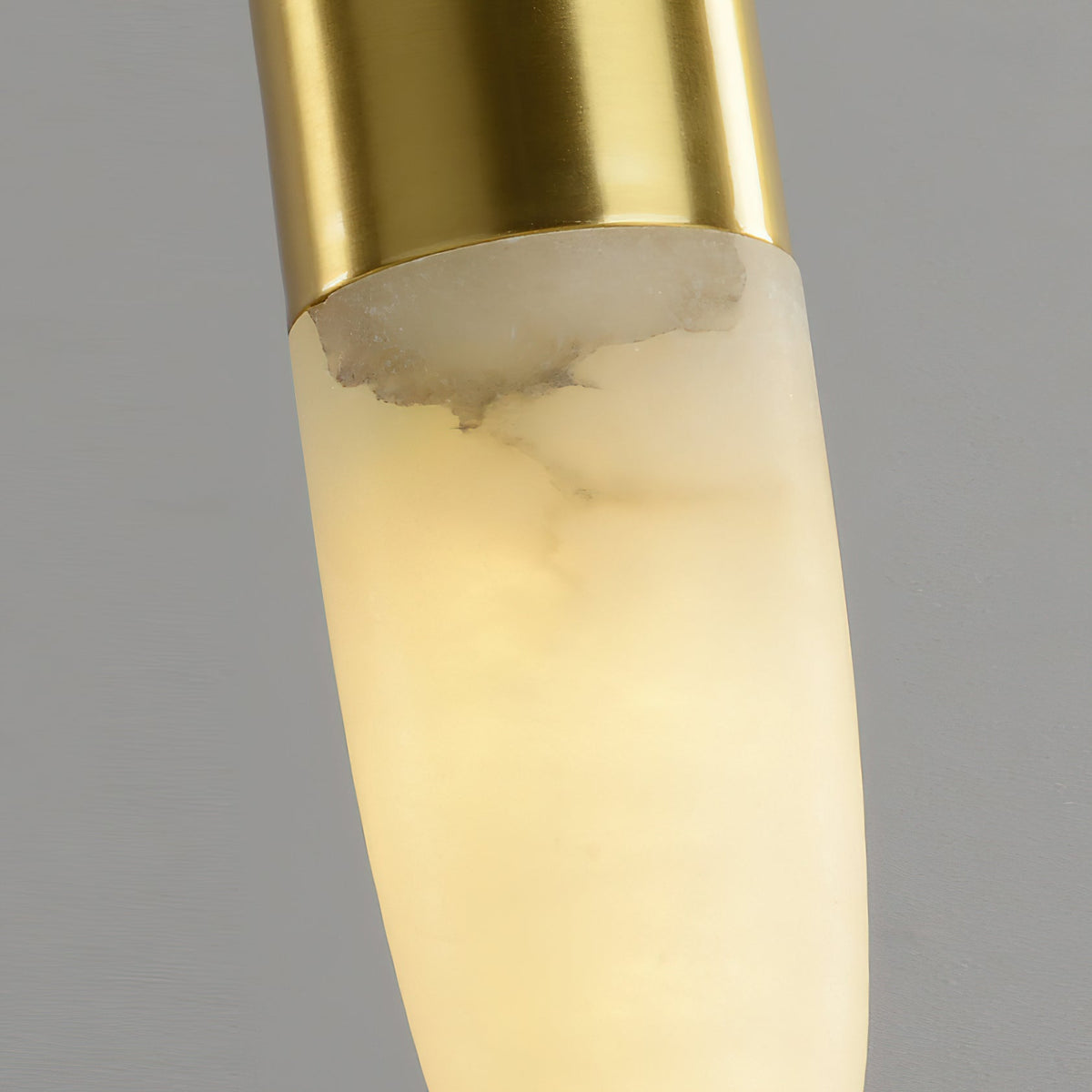 Ravenslynne Alabaster Pendant Light-Moonnatur