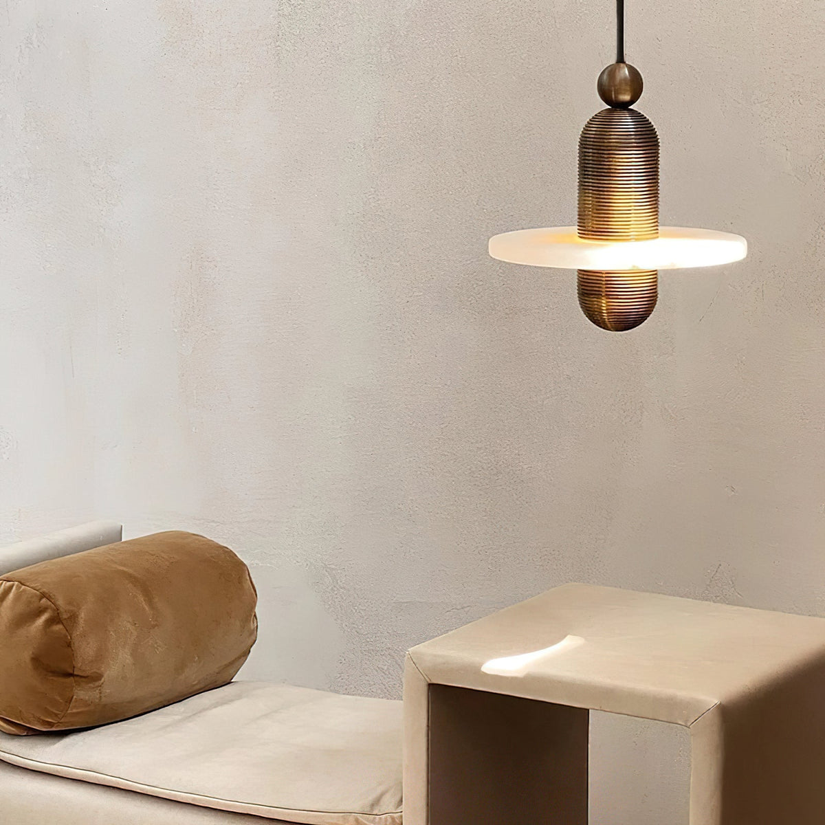Quenelwynne Alabaster Pendant Light-Moonnatur