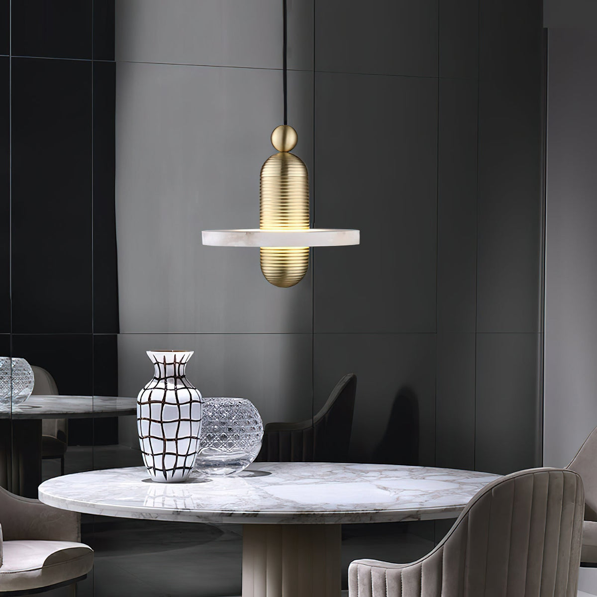Quenelwynne Alabaster Pendant Light-Moonnatur