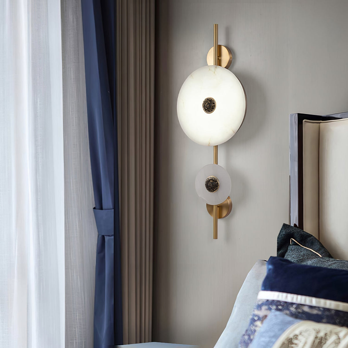 Oreniel Alabaster Wall Light-Moonnatur