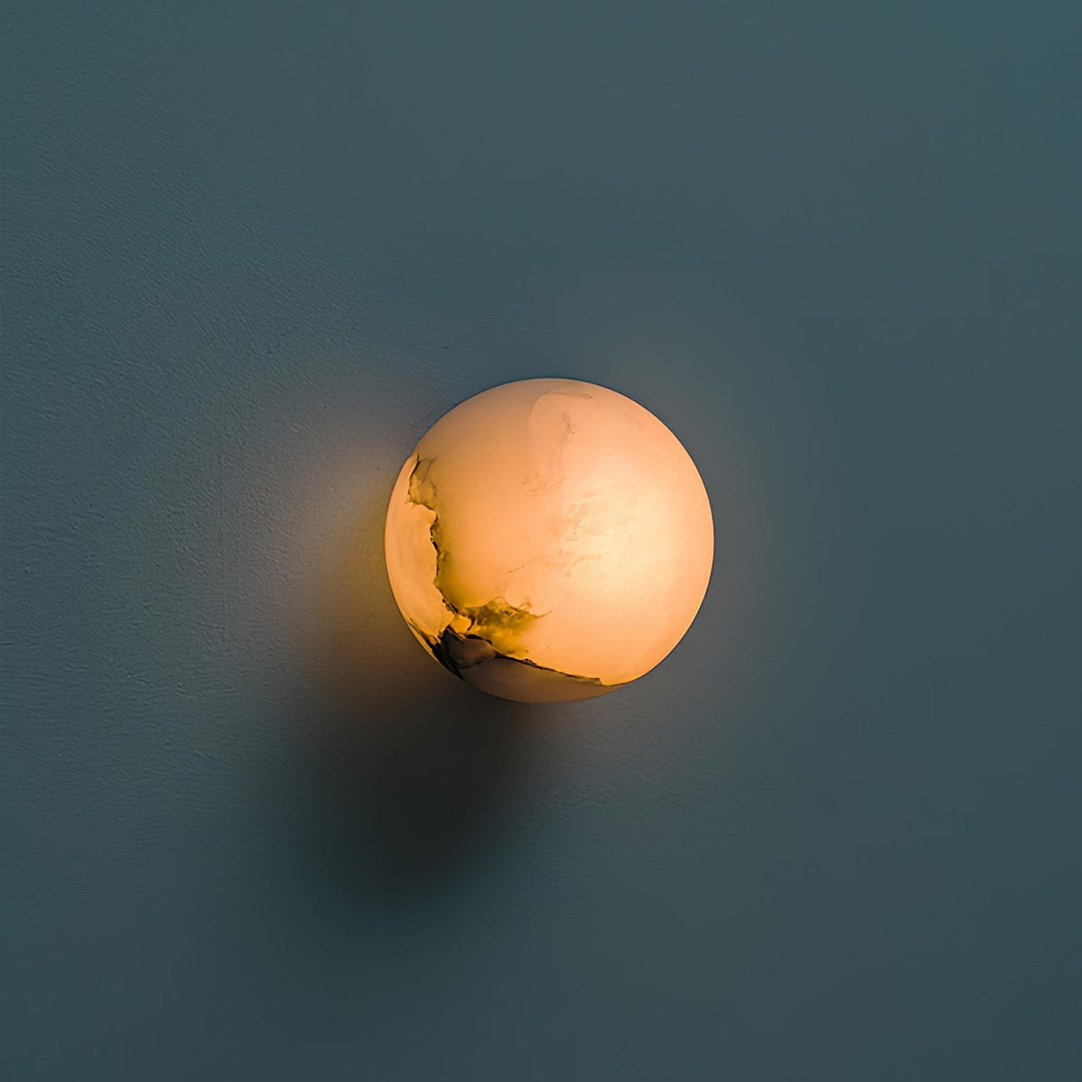 Mardenevia Alabaster Wall Light-Moonnatur