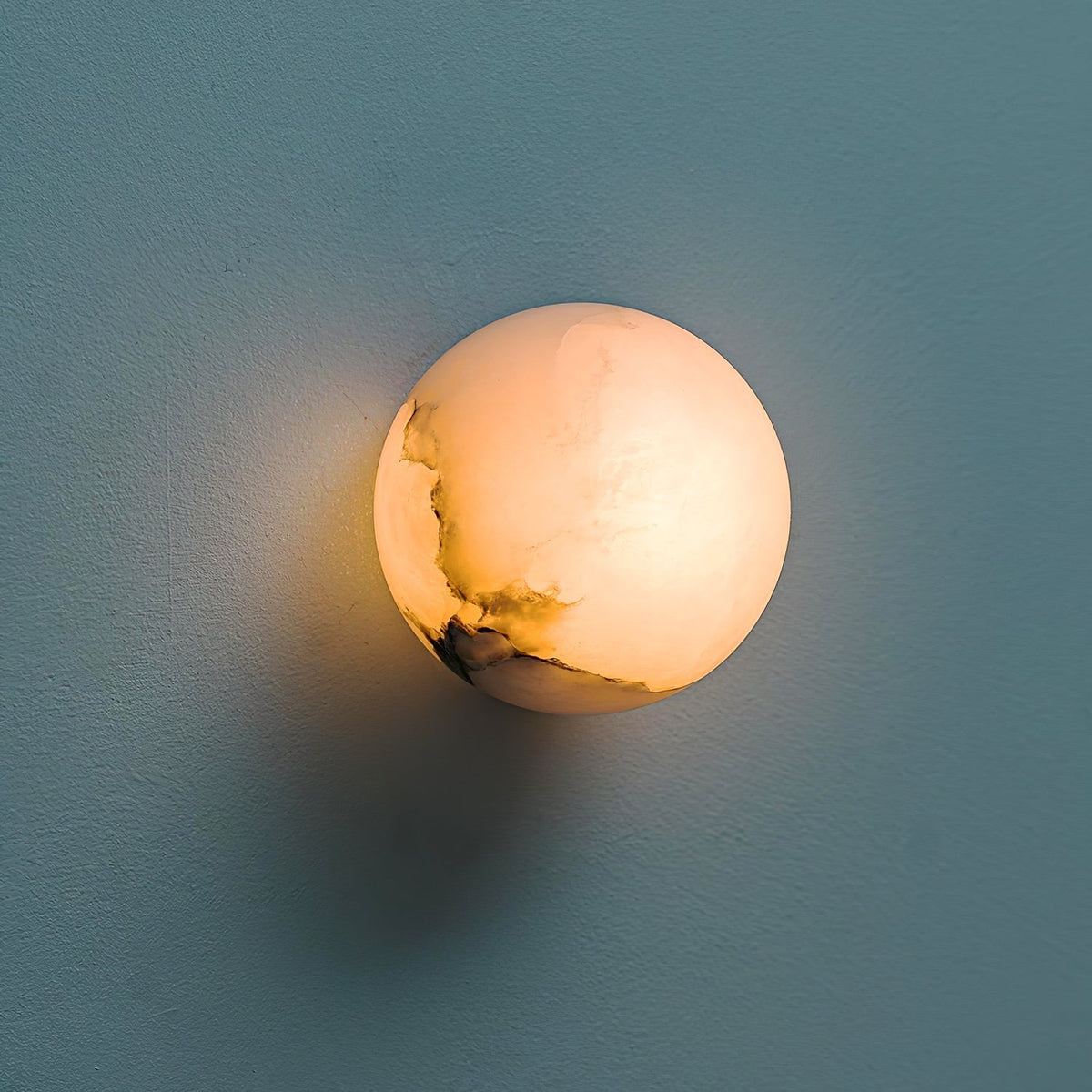 Mardenevia Alabaster Wall Light-Moonnatur