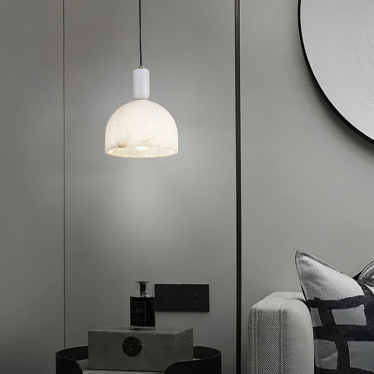 Fenrenenis Alabaster Pendant Light-Moonnatur