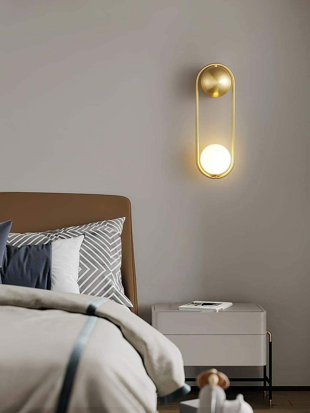 Weldenden Brass Wall Light-Moonnatur