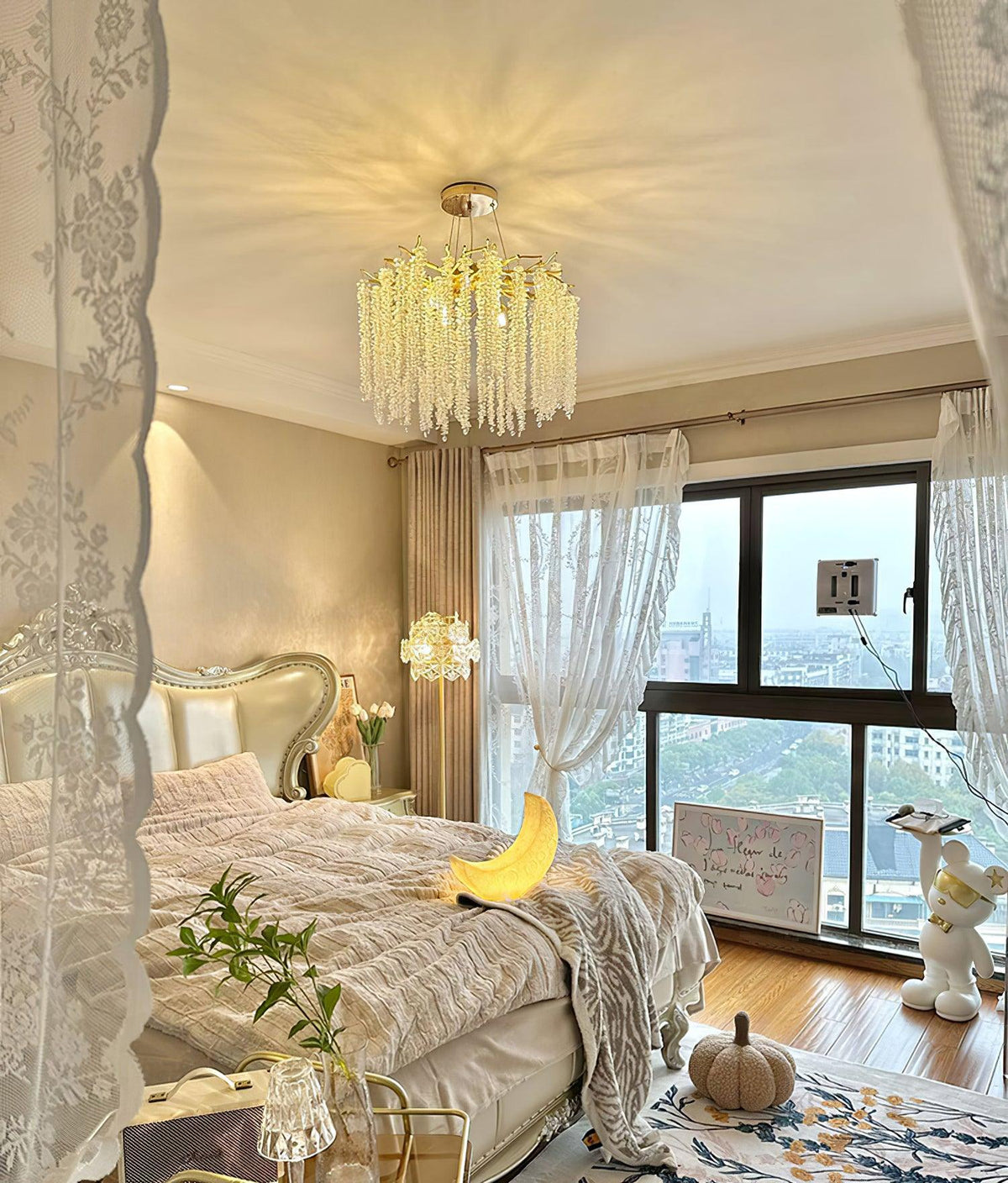 Vardenara Crystal Chandelier-Moonnatur