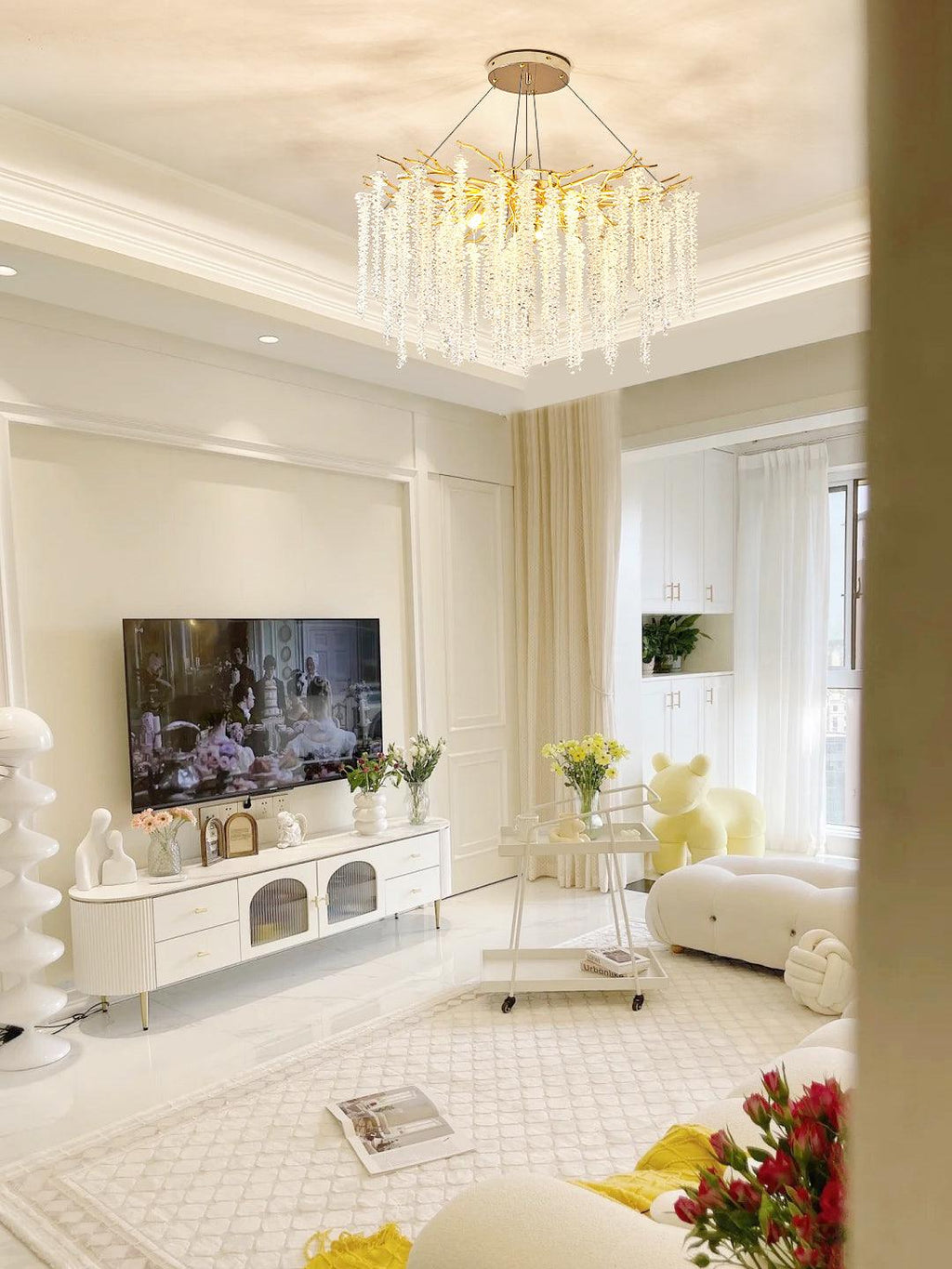 Vardenara Crystal Chandelier-Moonnatur