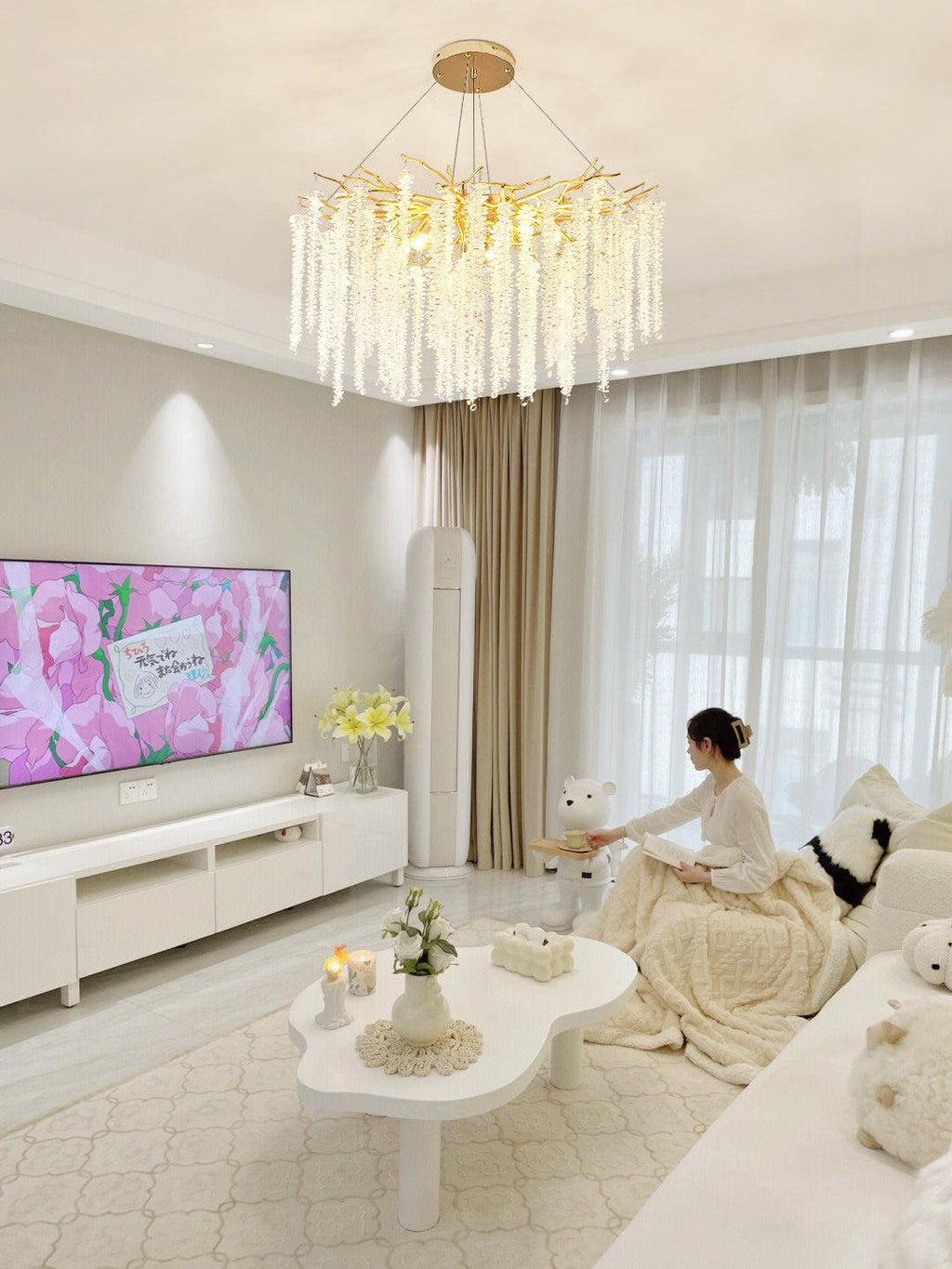 Vardenara Crystal Chandelier-Moonnatur