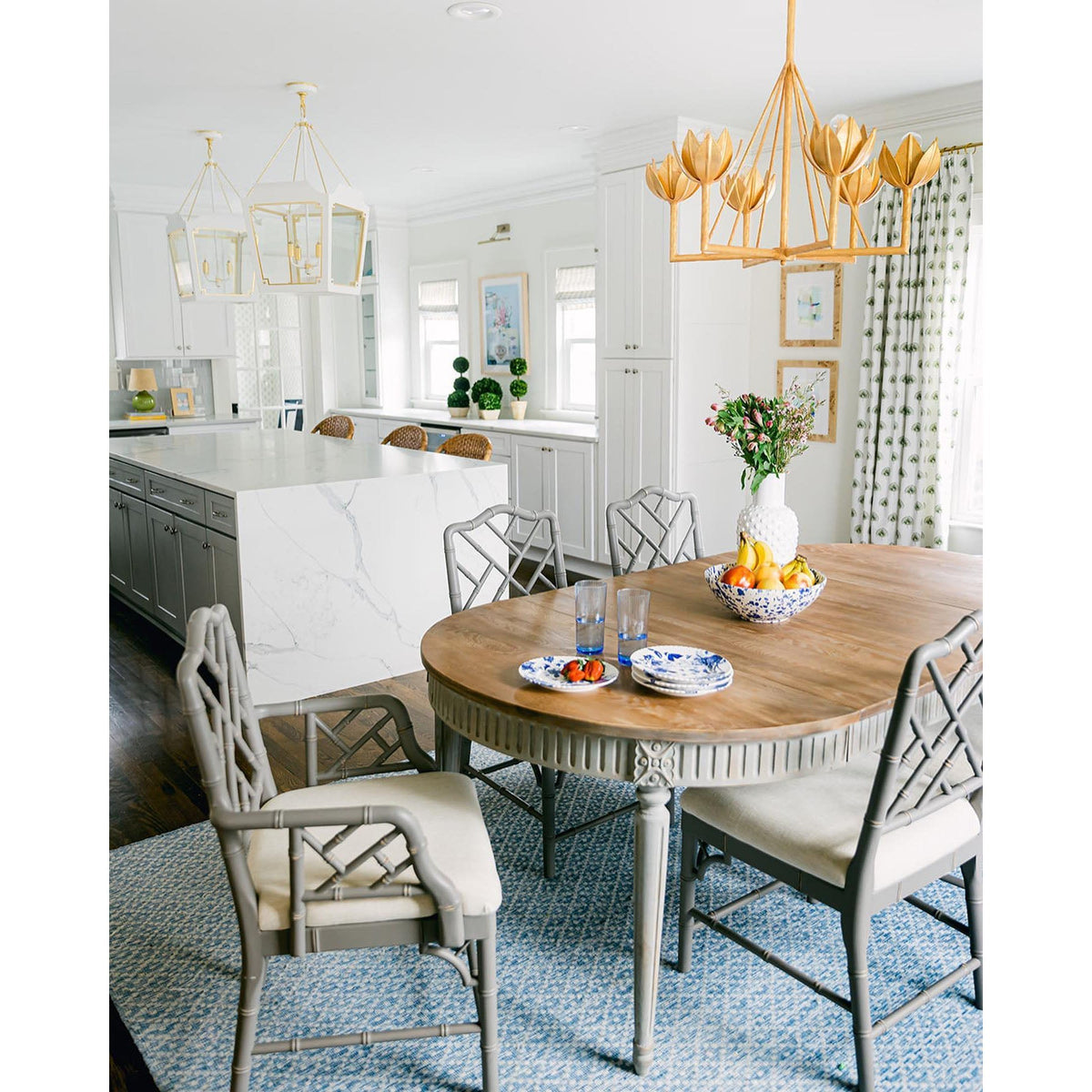 Lindellark Brass Chandelier-Moonnatur