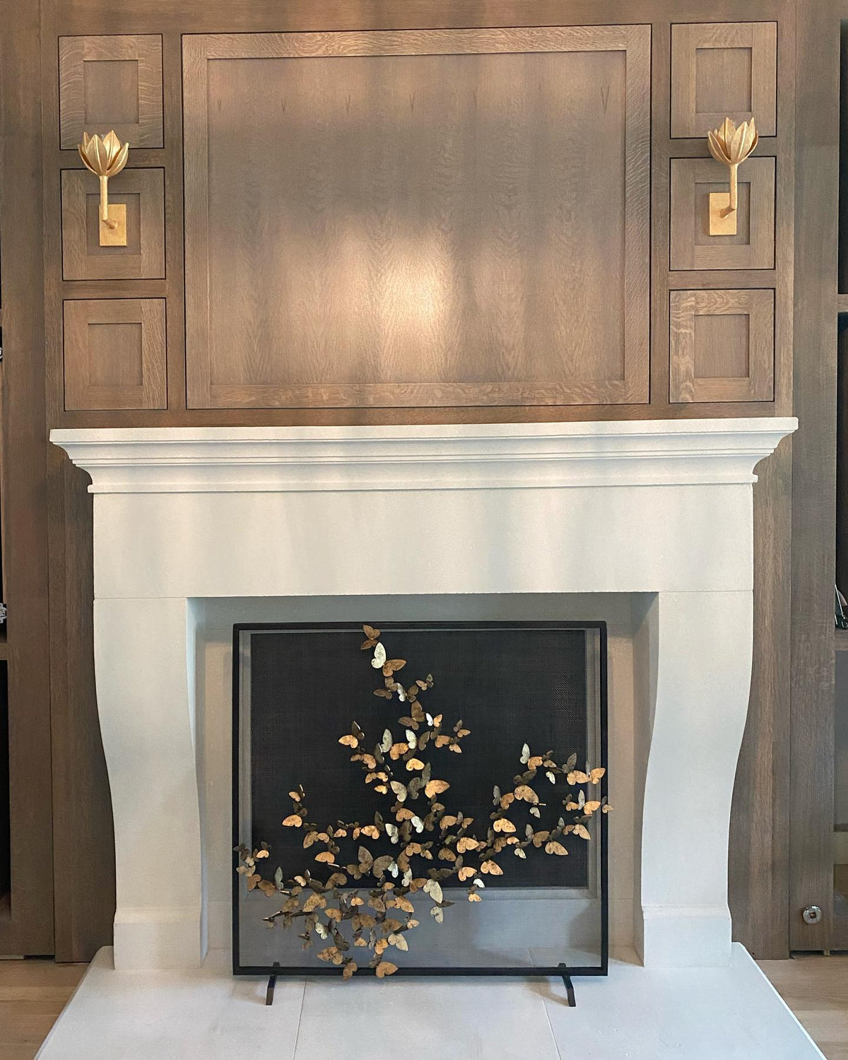 Lathengrove Brass Wall Light-Moonnatur