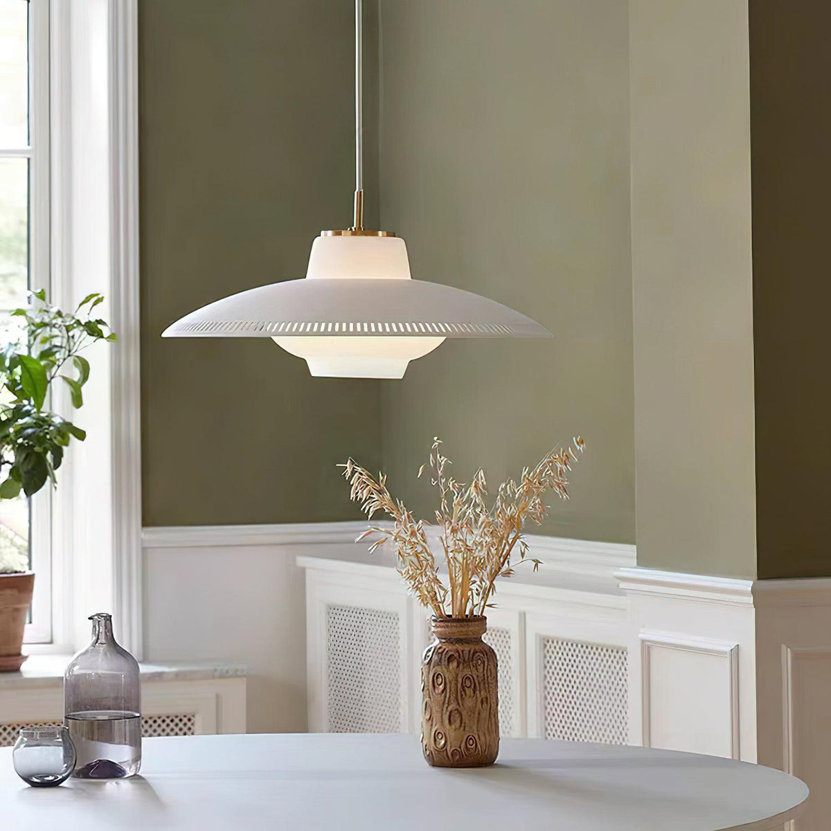 Ravelena Glass Pendant Light-Moonnatur