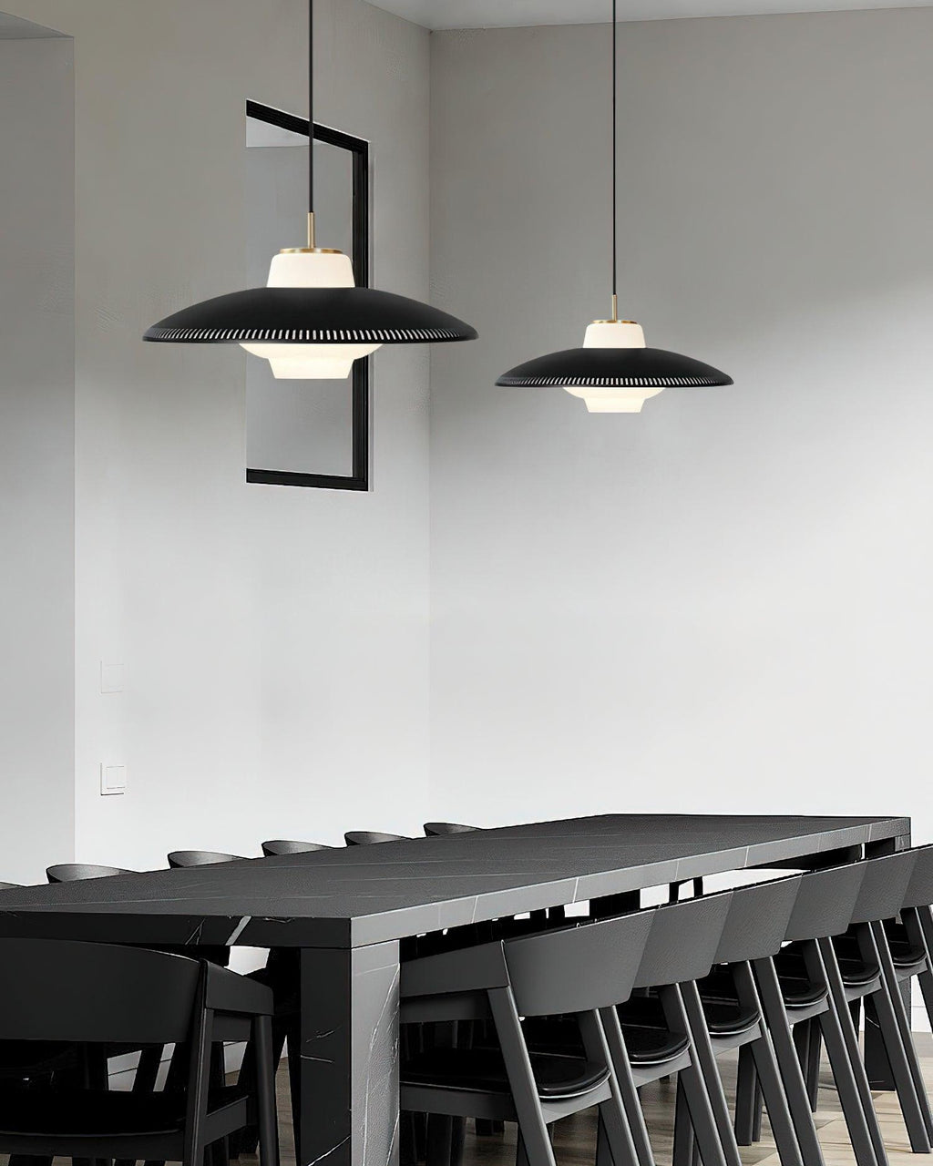 Ravelena Glass Pendant Light-Moonnatur