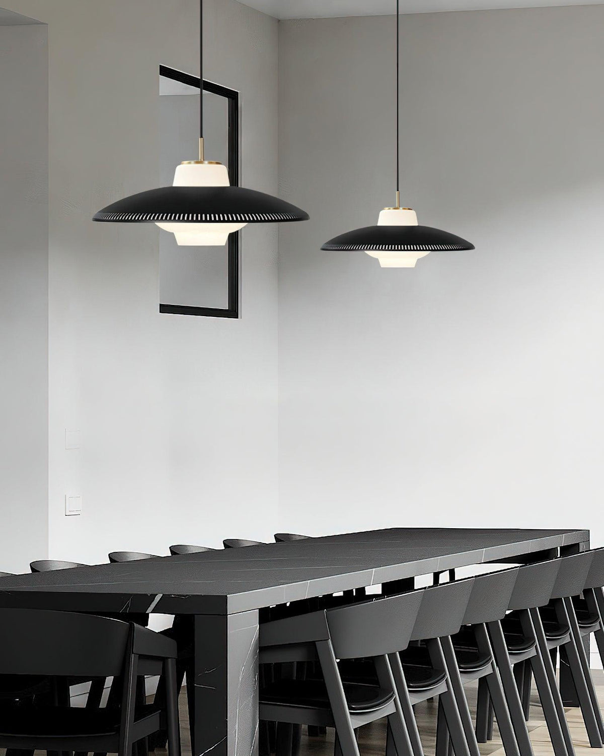 Ravelena Glass Pendant Light-Moonnatur
