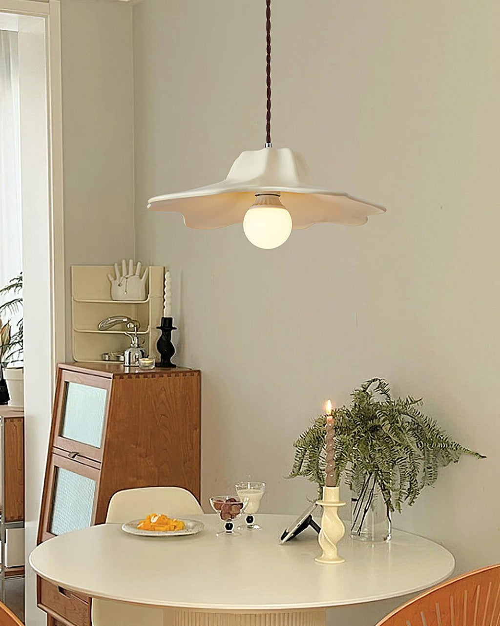 Oveline Resin Pendant Lamp-Moonnatur