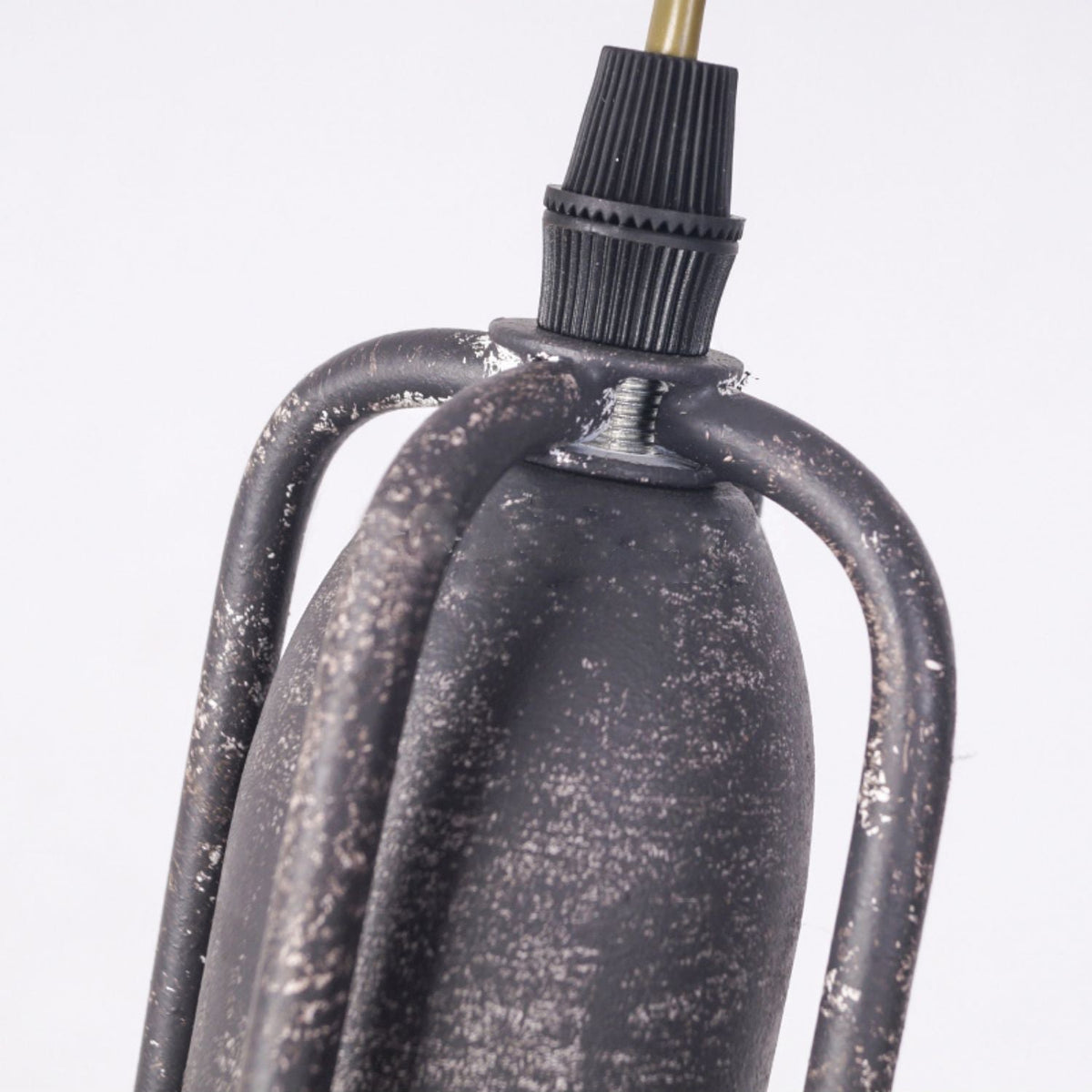 Jorrenfield Iron Pendant Light-Moonnatur