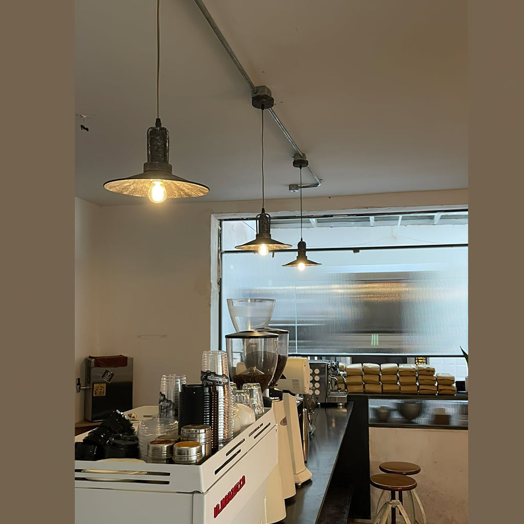 Jorrenfield Iron Pendant Light-Moonnatur