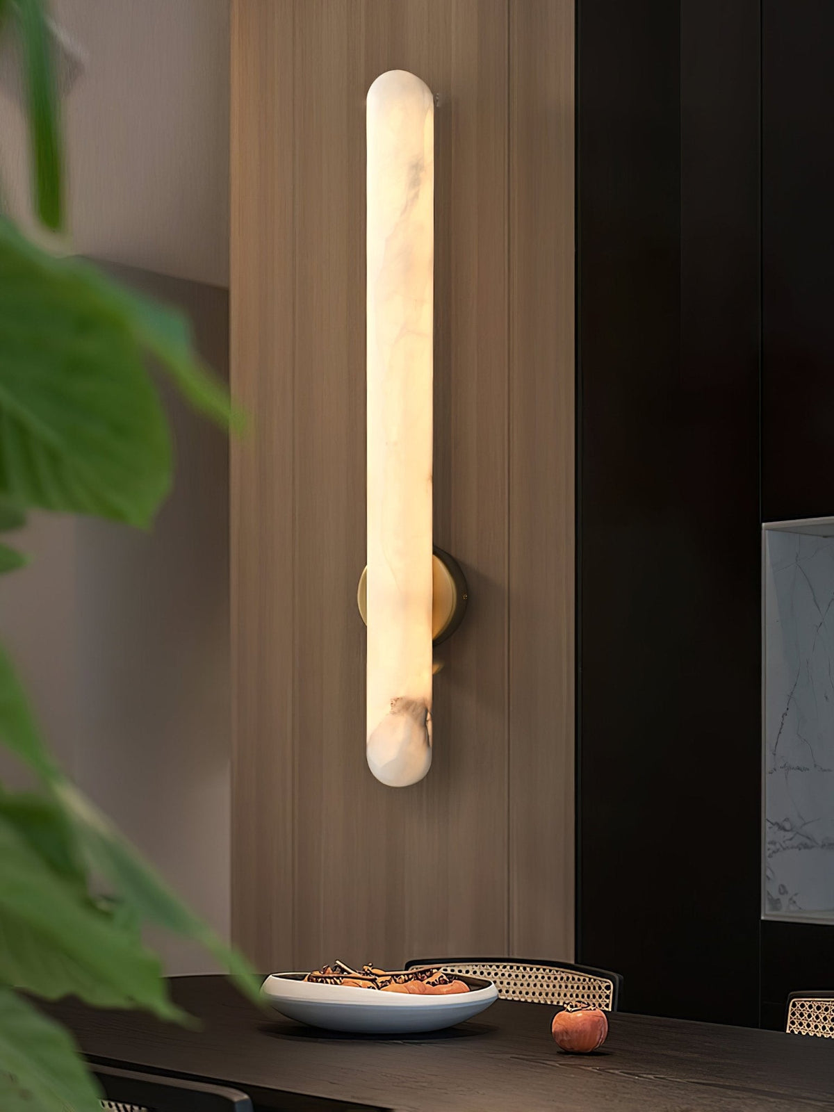 Sorrelelis Alabaster Wall Light-Moonnatur