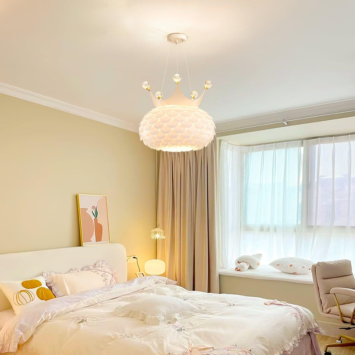 Dulcavelle Crystal Pendant Light-Moonnatur