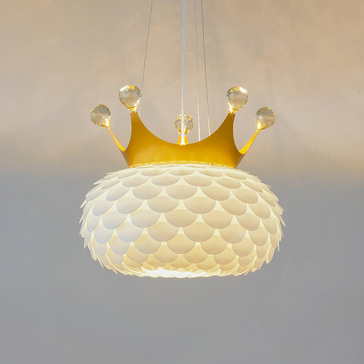 Dulcavelle Crystal Pendant Light-Moonnatur