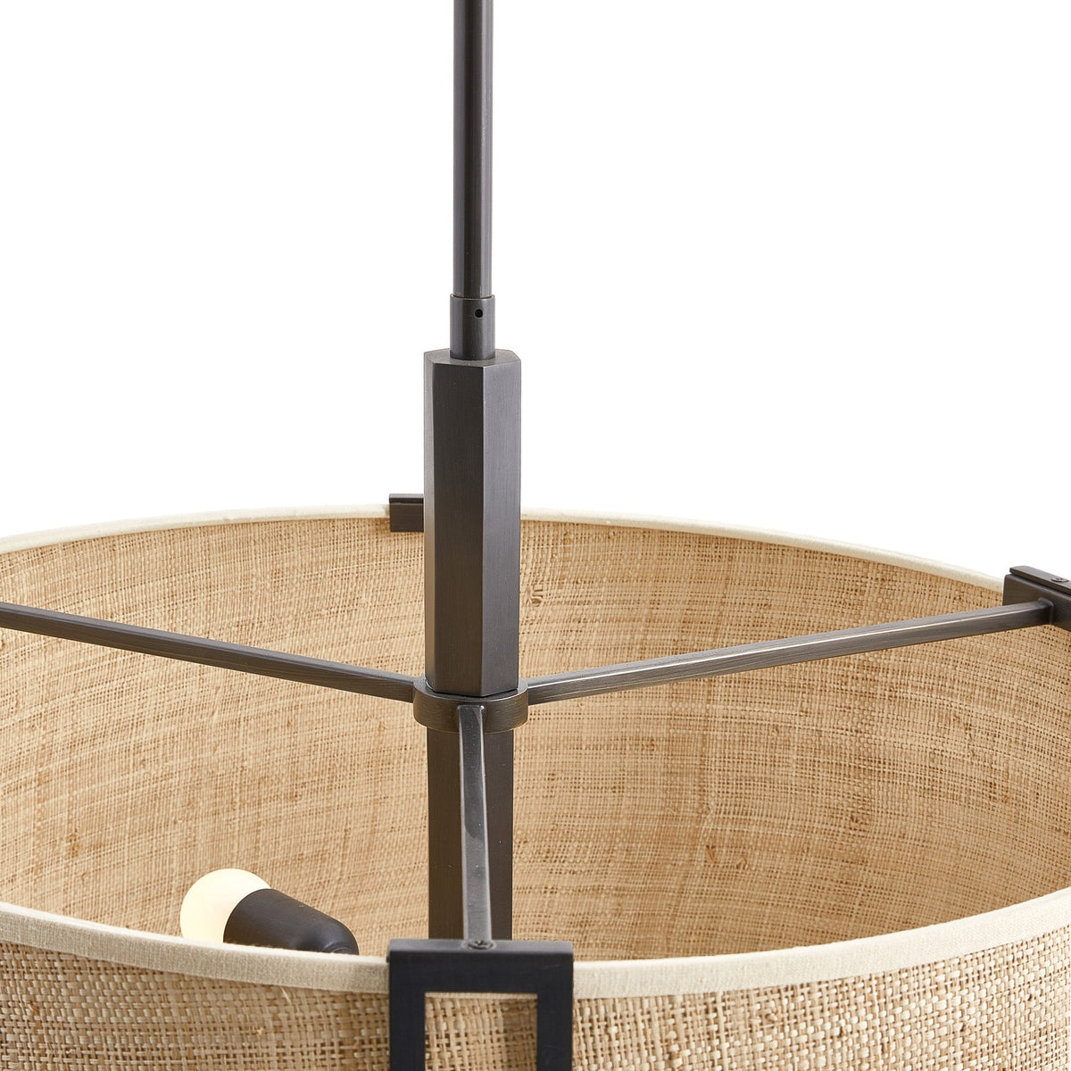 Finvereris Grasscloth Chandelier-Moonnatur