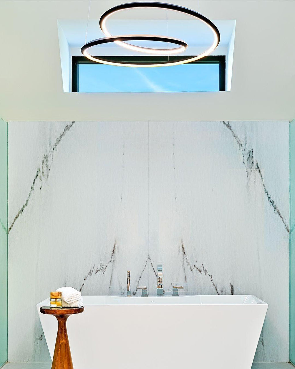 Hadrenenna Aluminium Chandelier-Moonnatur