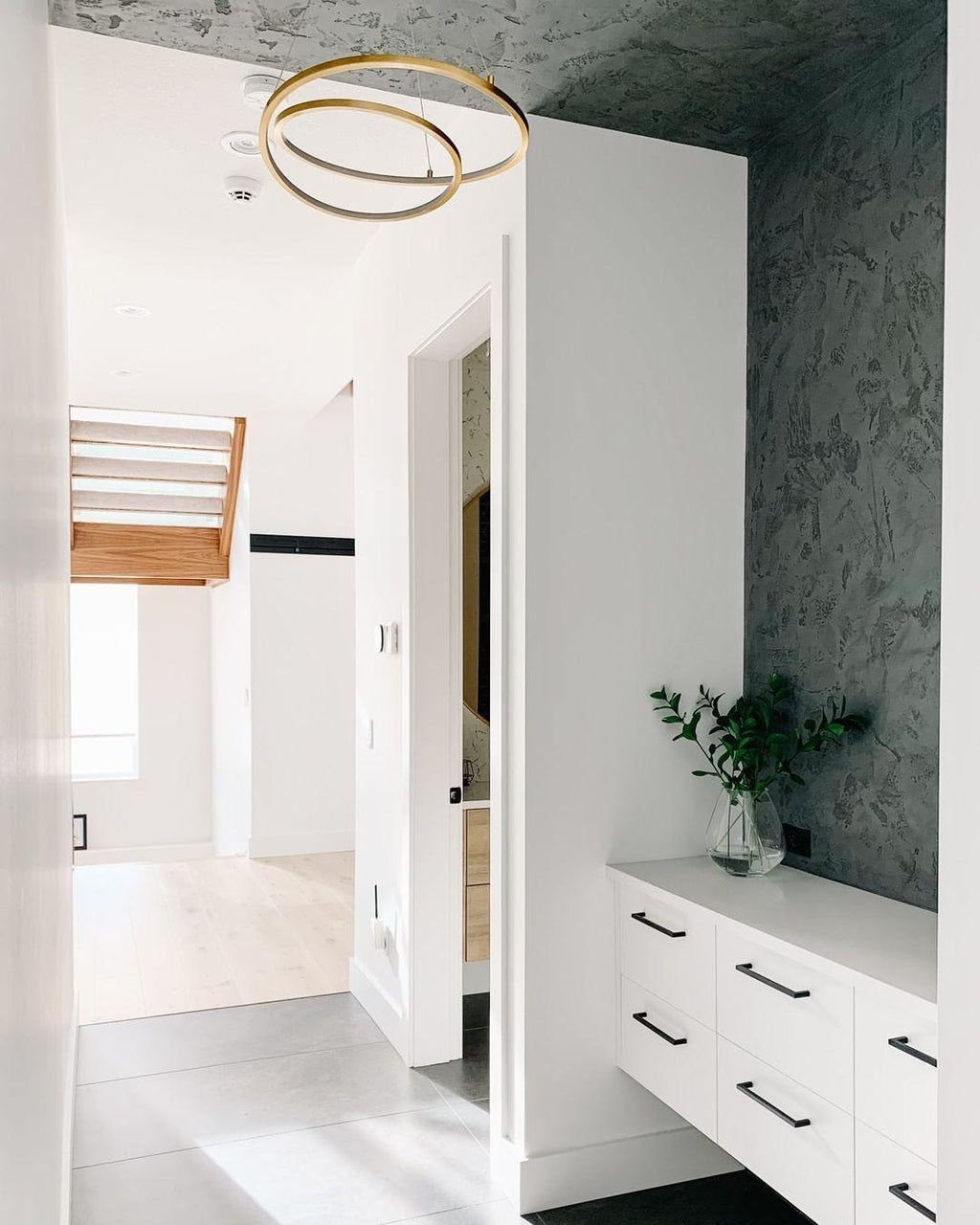 Hadrenenna Aluminium Chandelier-Moonnatur