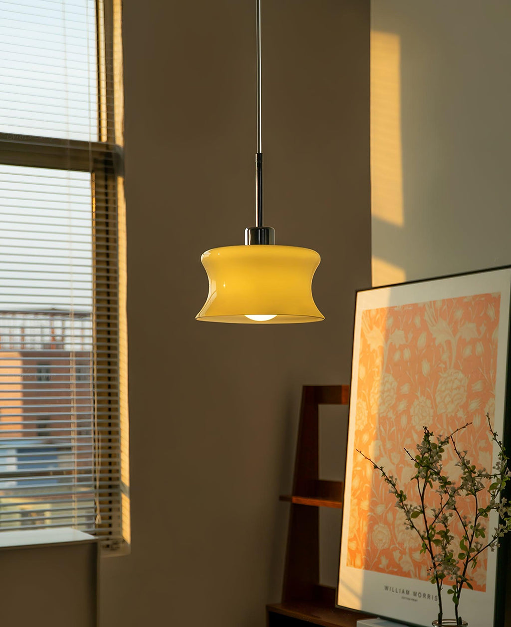 Ralenora Glass Pendant Light-Moonnatur