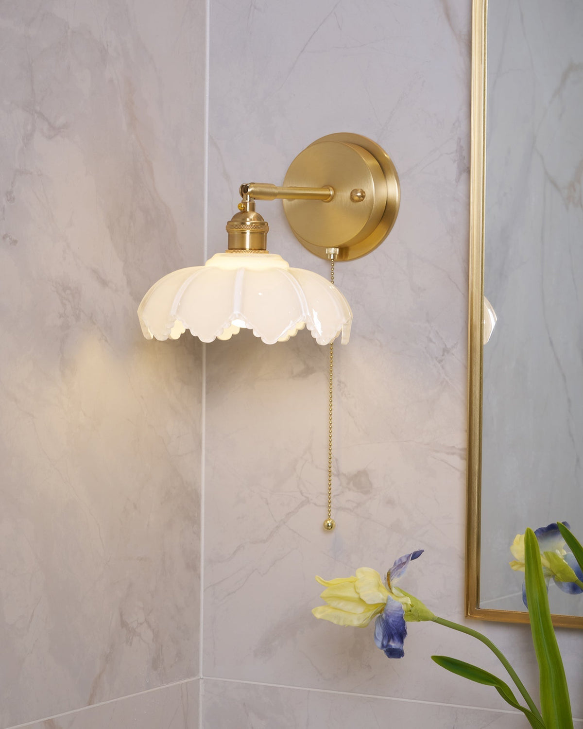 Larkaria Glass Wall Light-Moonnatur