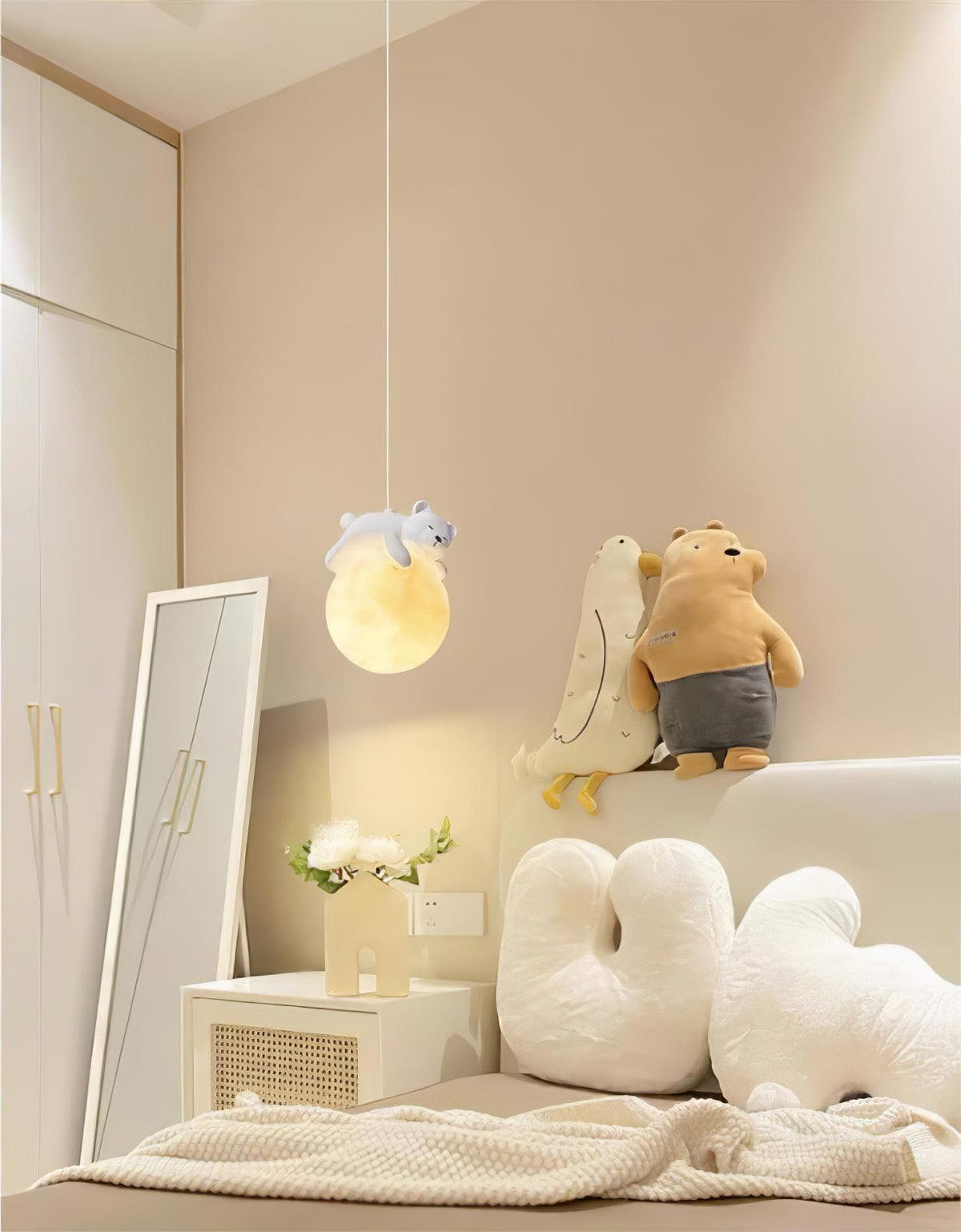 Omerin Resin Pendant Lamp-Moonnatur