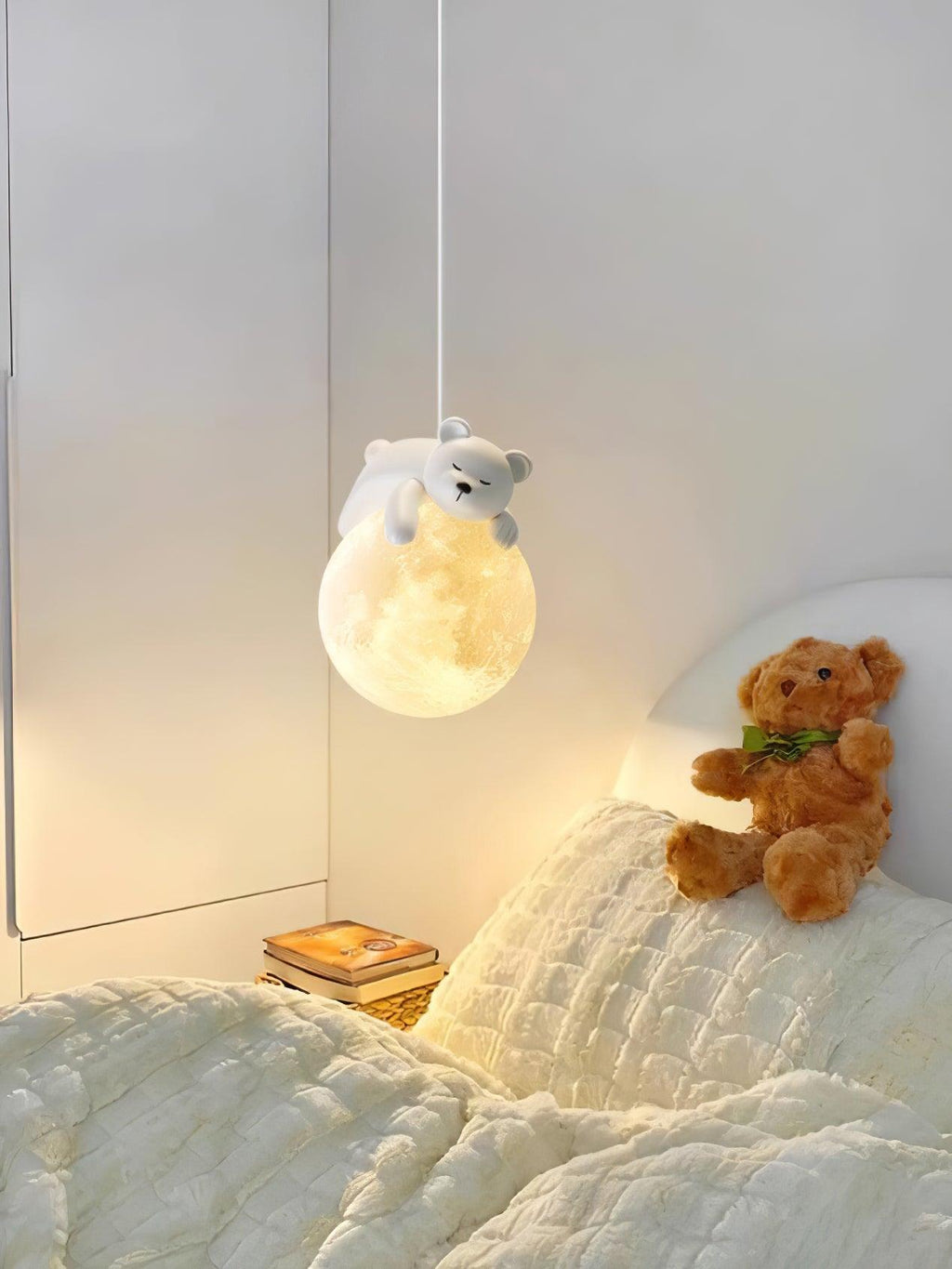 Omerin Resin Pendant Lamp-Moonnatur