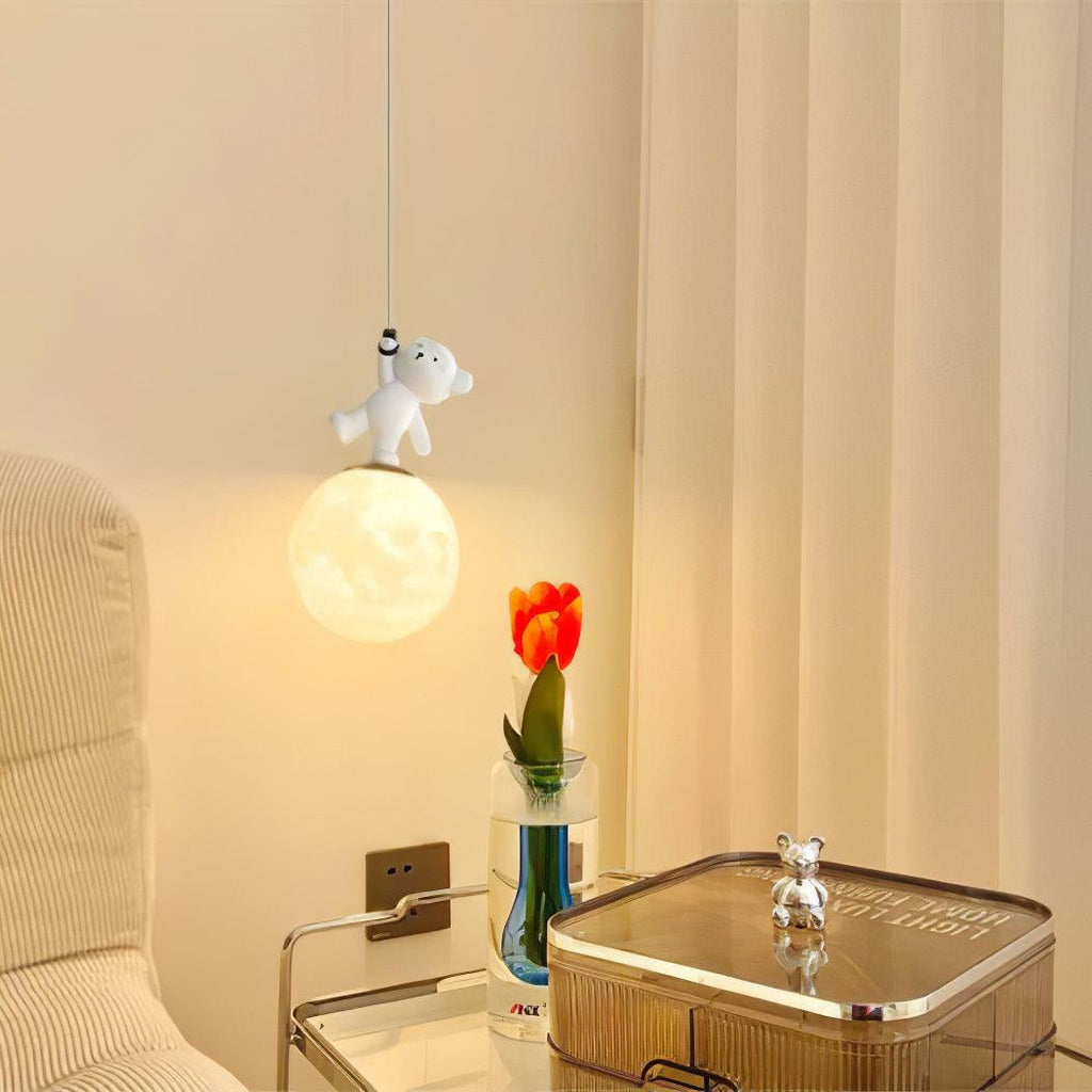 Qirena Resin Pendant Light-Moonnatur