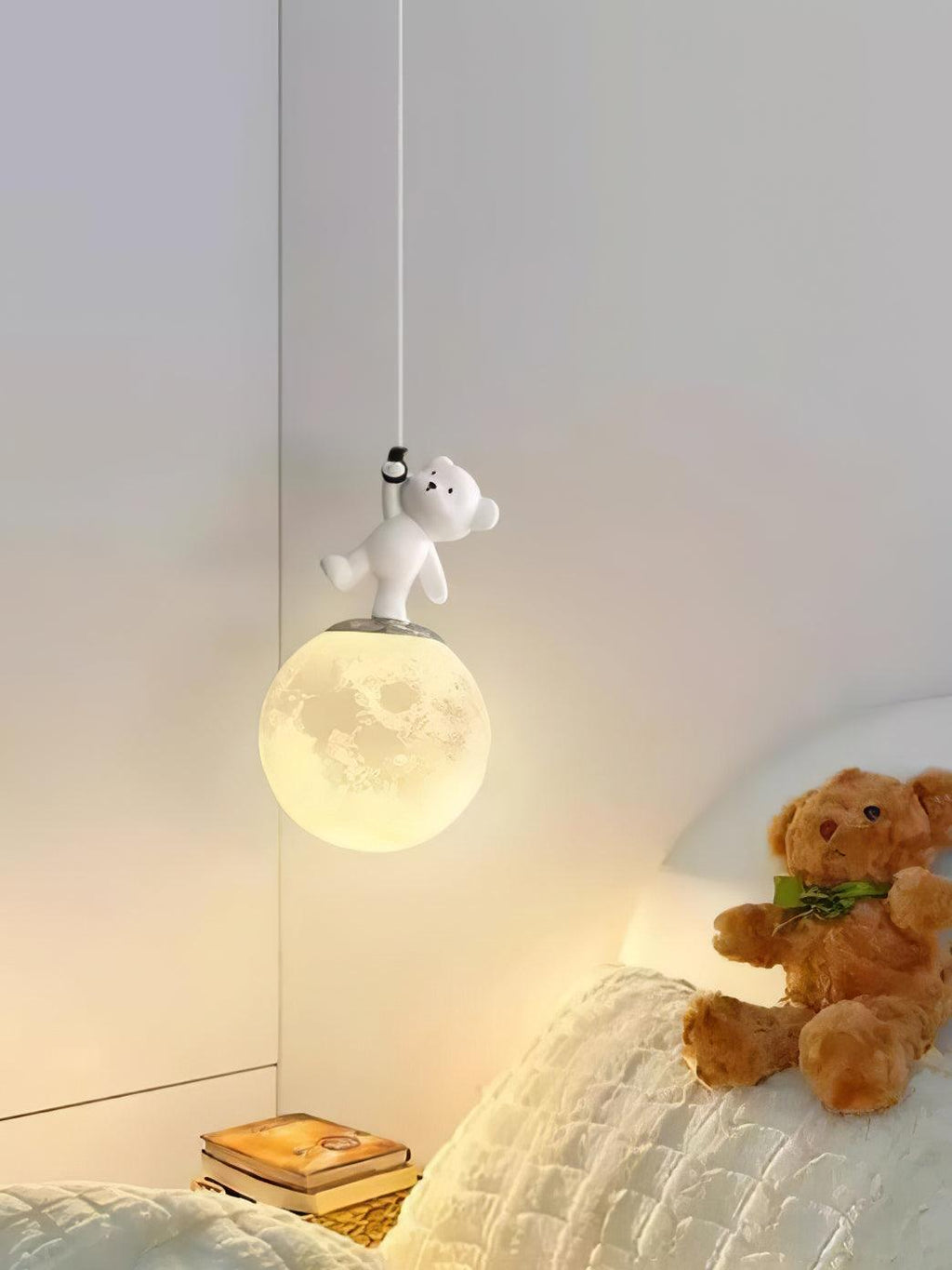 Qirena Resin Pendant Light-Moonnatur