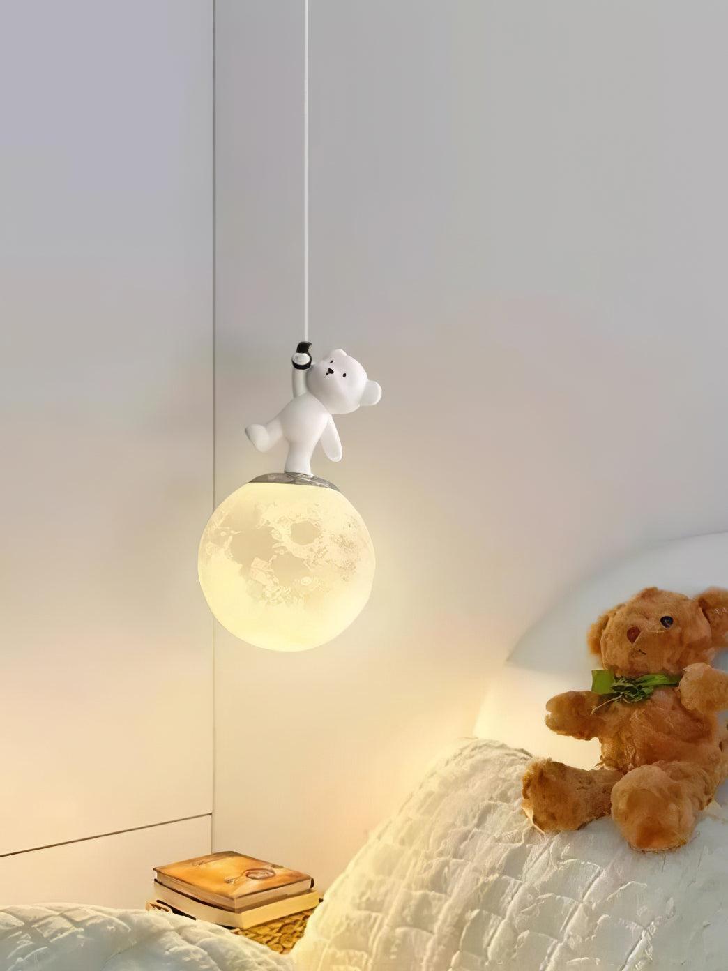 Qirena Resin Pendant Light-Moonnatur