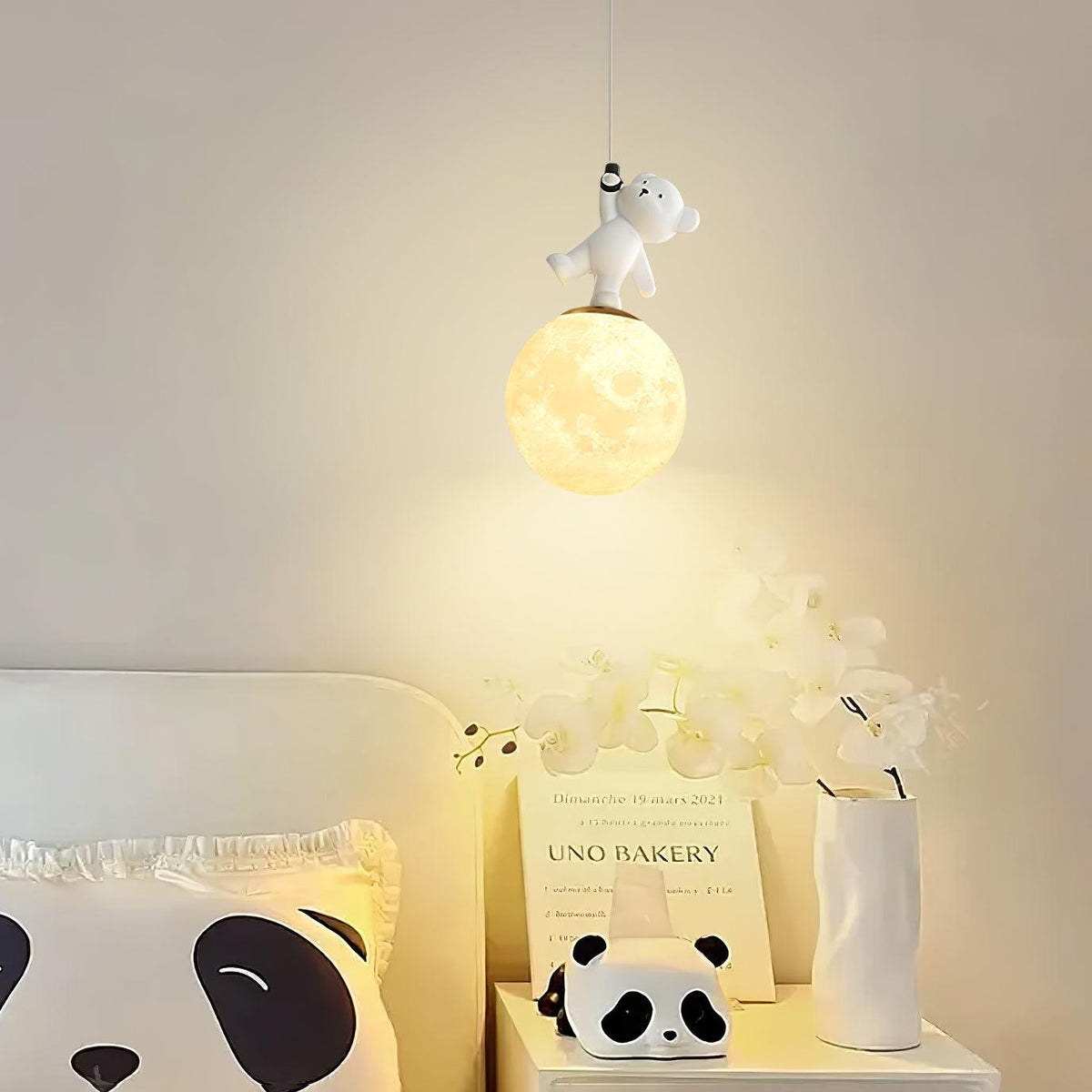 Qirena Resin Pendant Light-Moonnatur