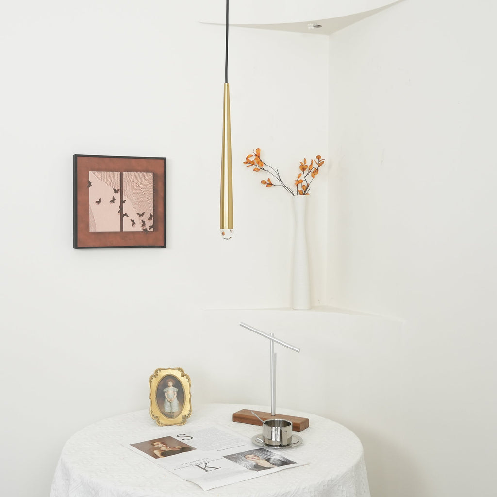 Nethenoria Crystal Chandelier-Moonnatur