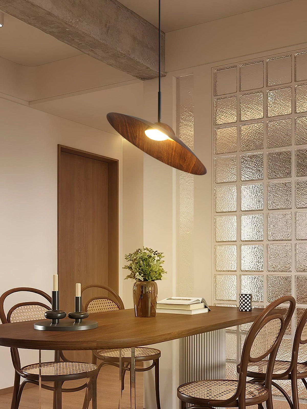Arlenwyn Glass Pendant Light-Moonnatur
