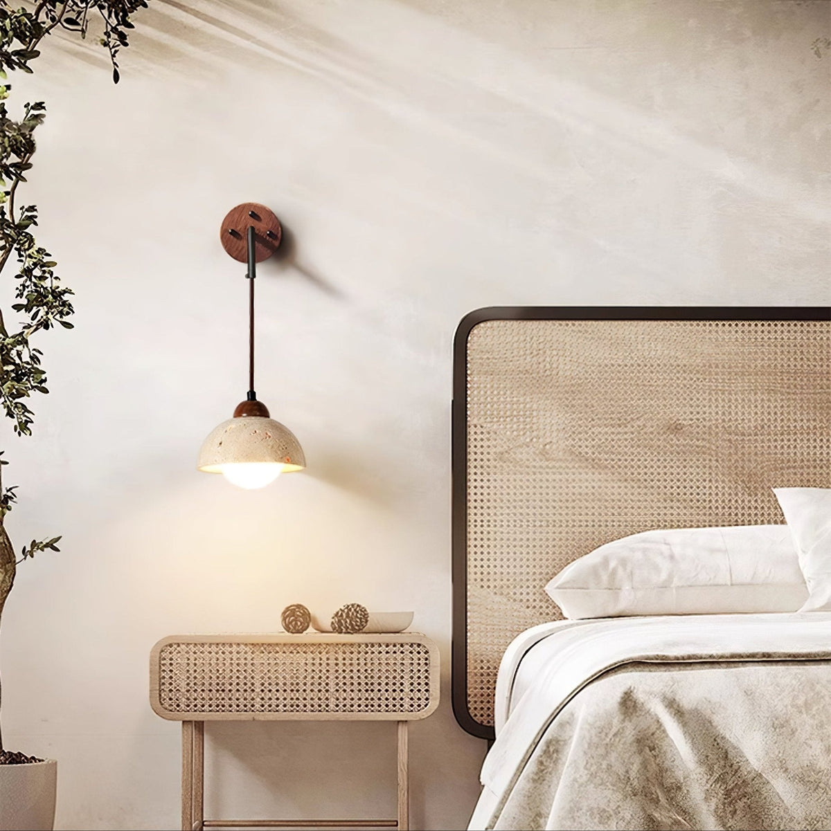 Lovenbrook Travertine Wall Light-Moonnatur