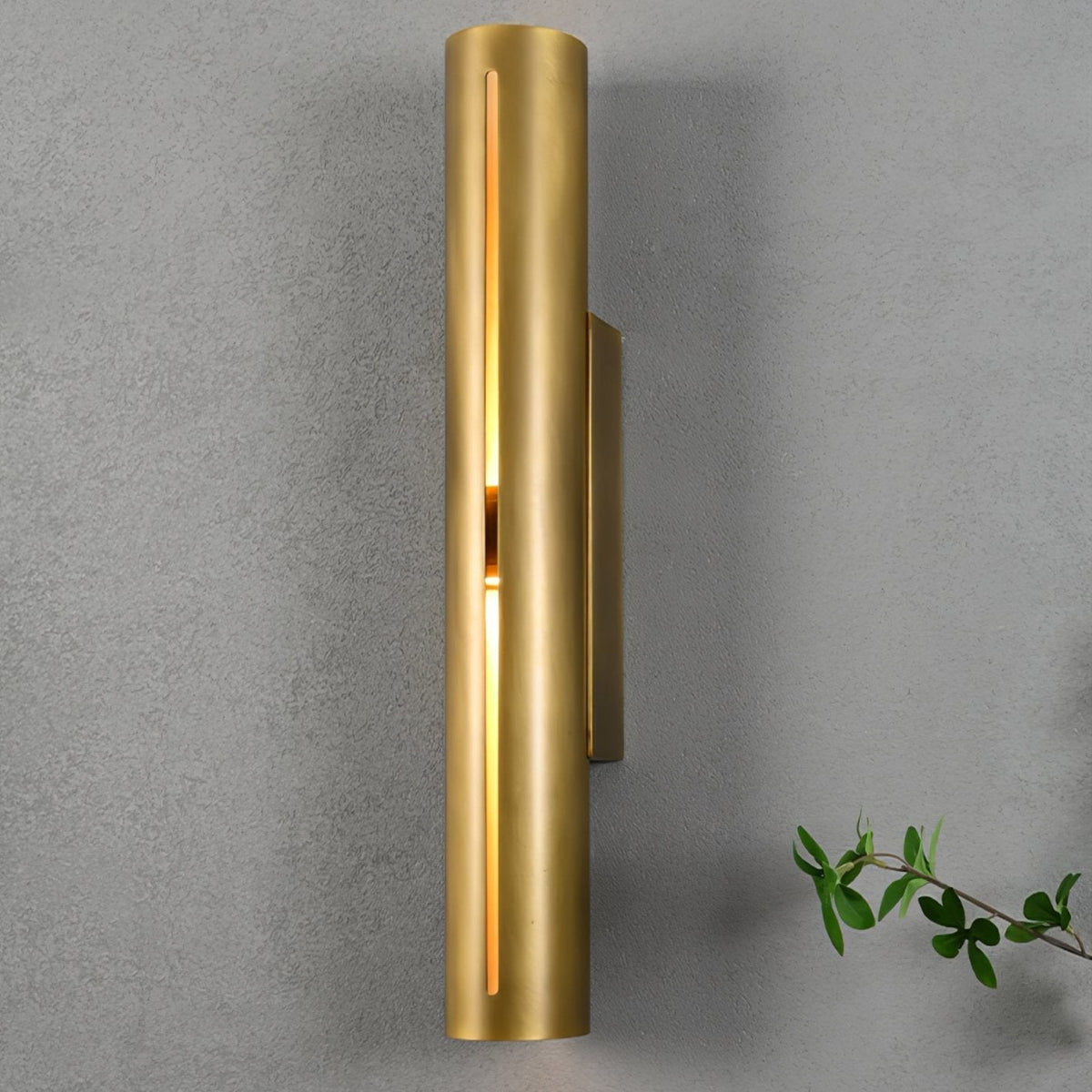 Calenara Brass Wall Light-Moonnatur