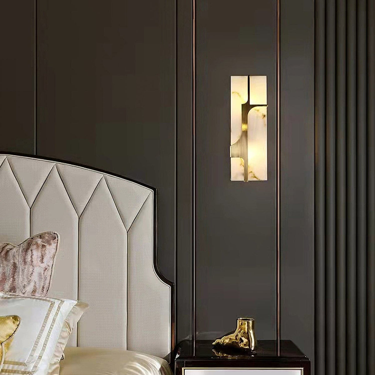 Auberden Alabaster Wall Light-Moonnatur