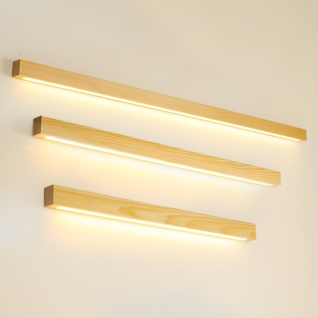 Rivenera Pine Wood Wall Light-Moonnatur