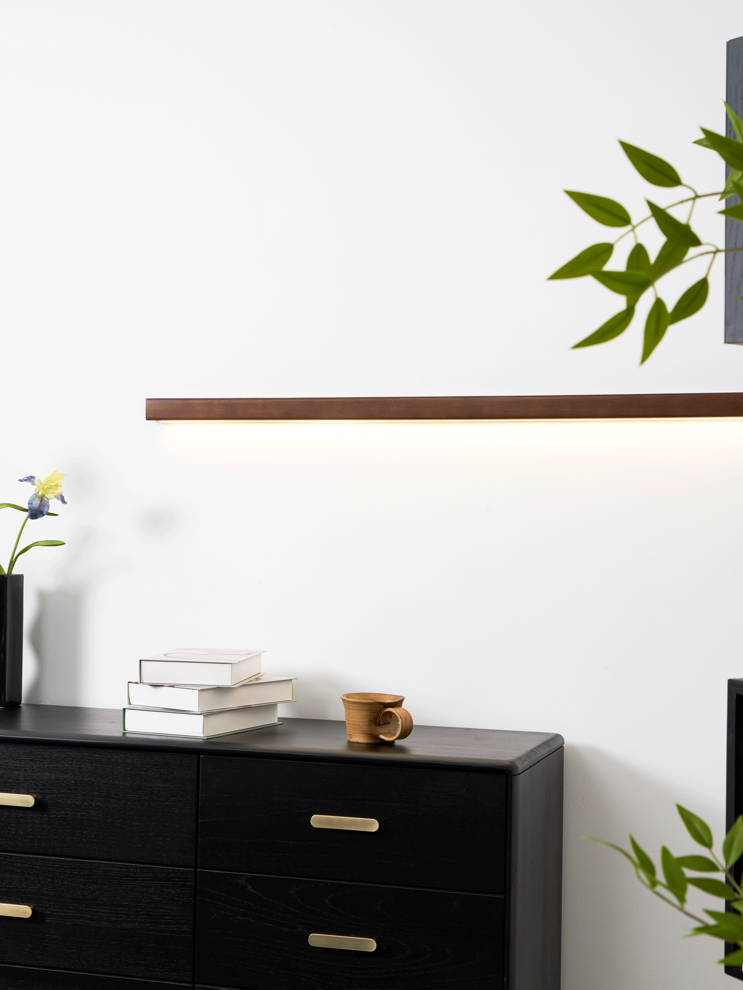 Rivenera Pine Wood Wall Light-Moonnatur
