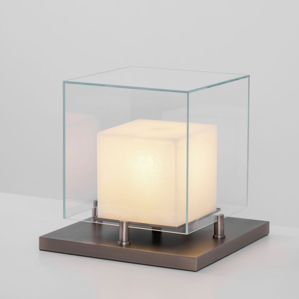Cardellark Alabaster Table Lamp-Moonnatur