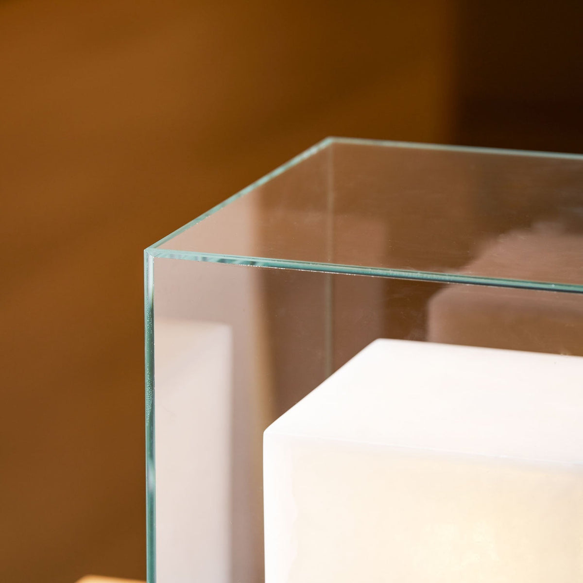 Cardellark Alabaster Table Lamp-Moonnatur