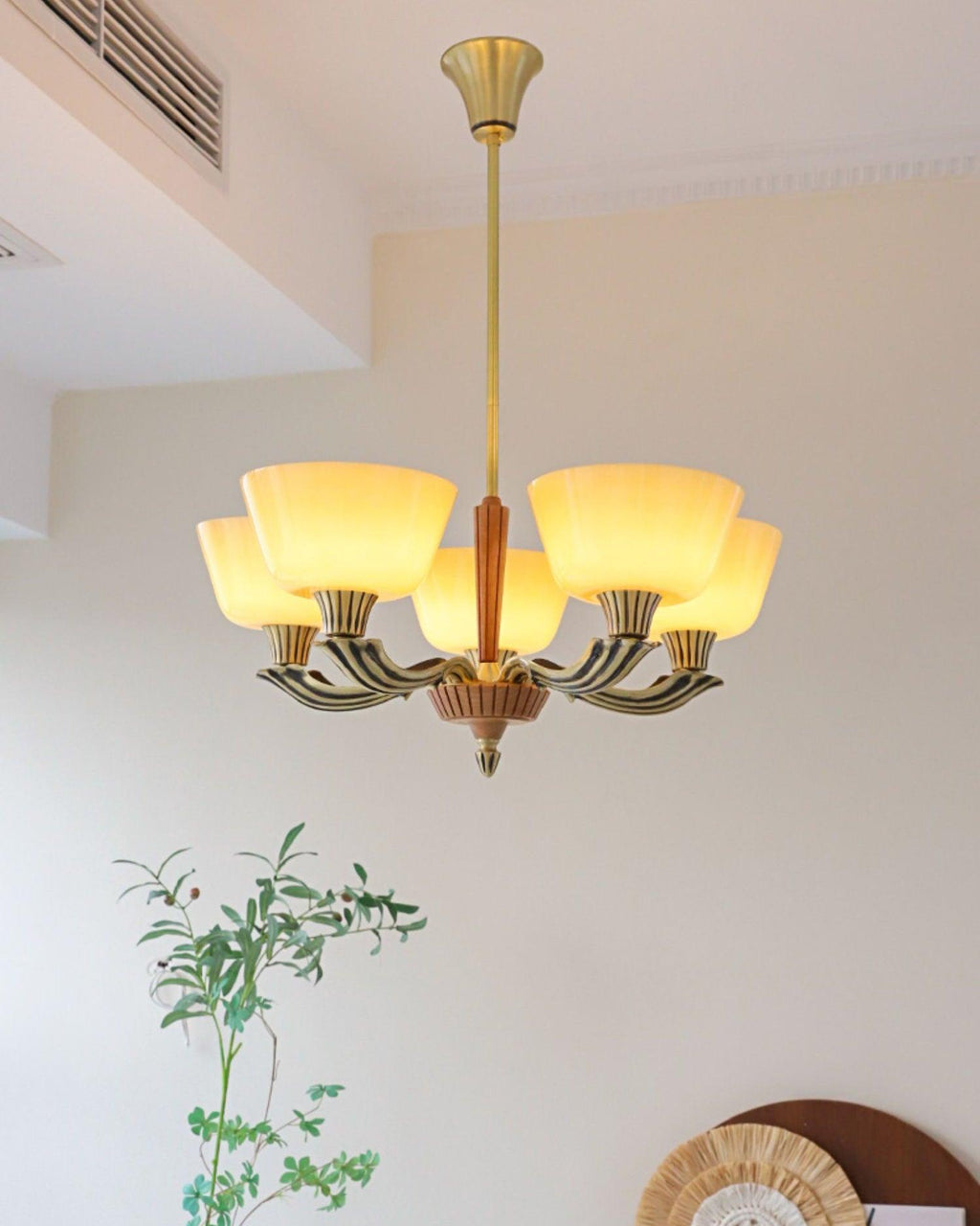Daveneth Glass Chandelier-Moonnatur
