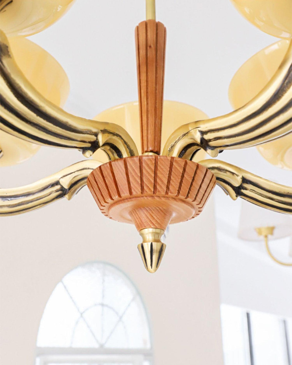 Daveneth Glass Chandelier-Moonnatur
